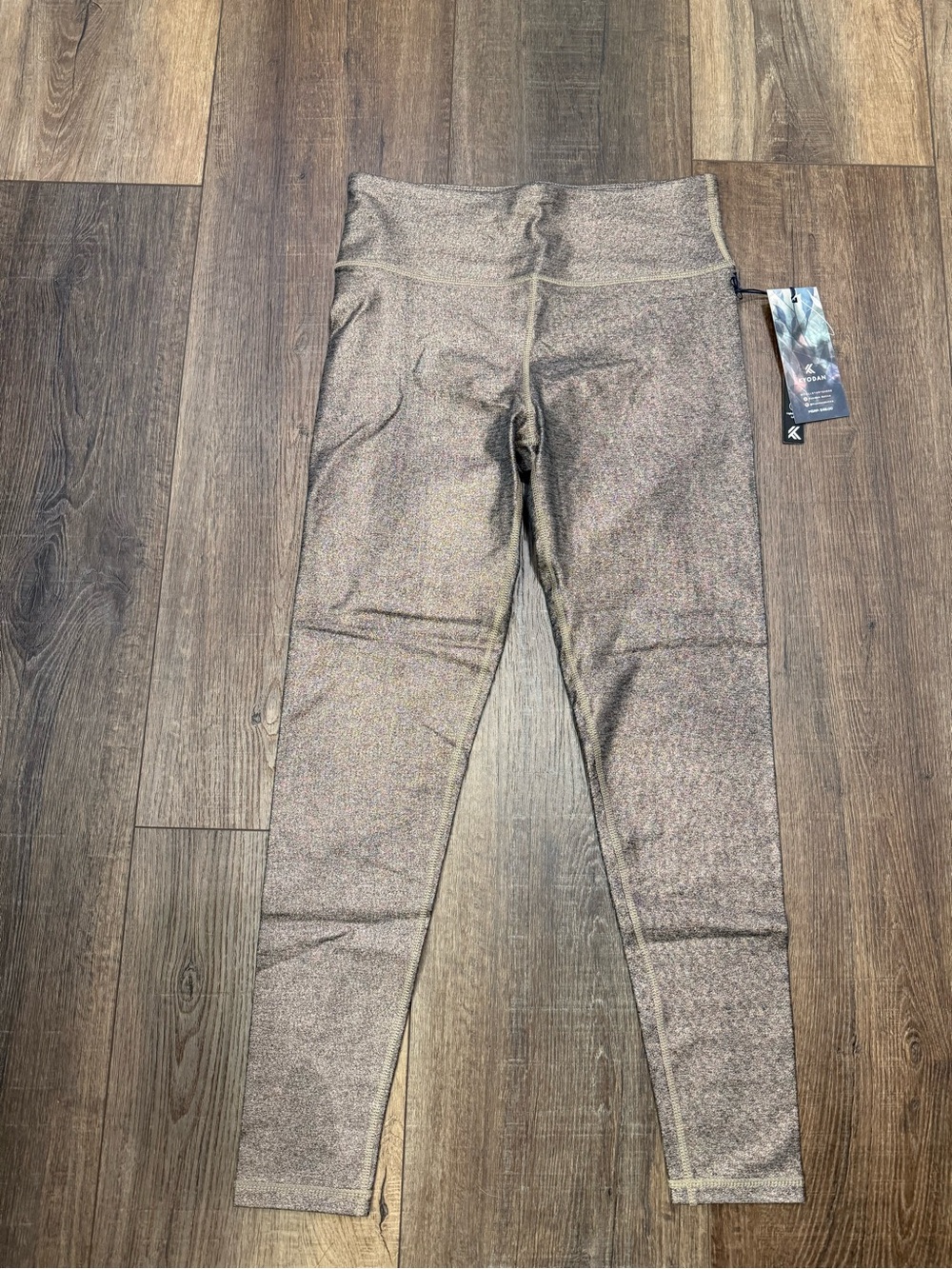 Kyodan NWT copper metallic leggings high waist medium